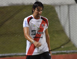 K�vel fez gol mas foi expulso  (Foto: Felipe Martins/GLOBOEPSORTE.COM/SE)